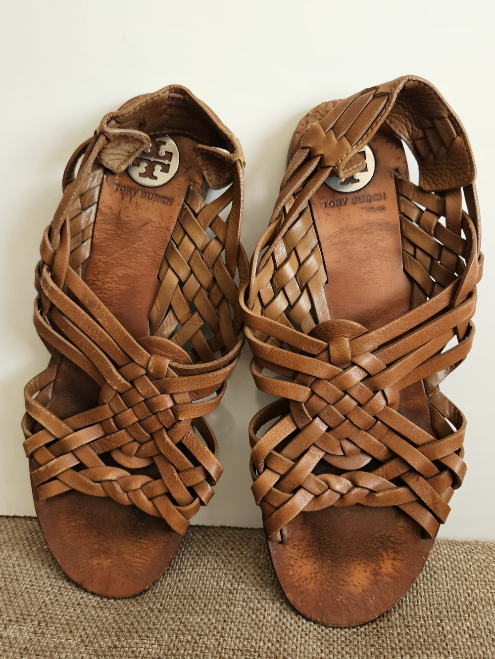 Tory Burch Woven Leather Sandals Brown. - Picture 2 of 9